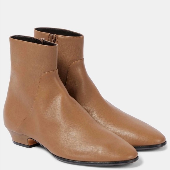THE ROW Awar 25 leather ankle boots size 36.5 NEW WITHOUT BOX